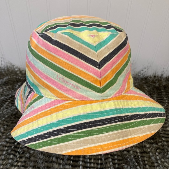 Vintage Lesportsac bucket hat - Picture 7 of 7